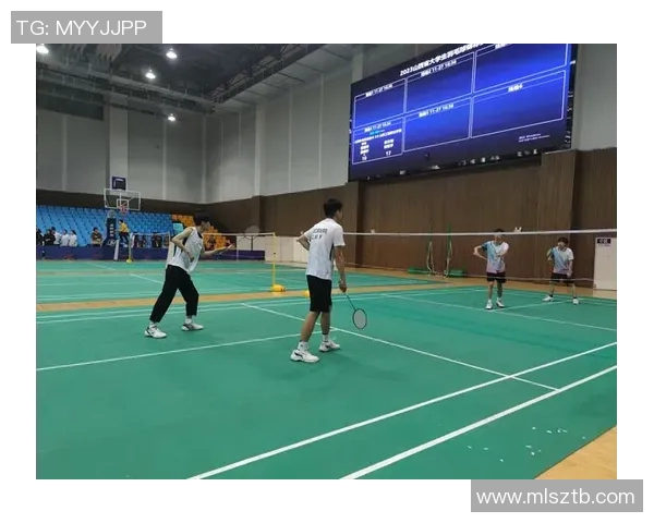李芳专访：从青涩羽毛球少年到世界冠军的成长之路回顾
