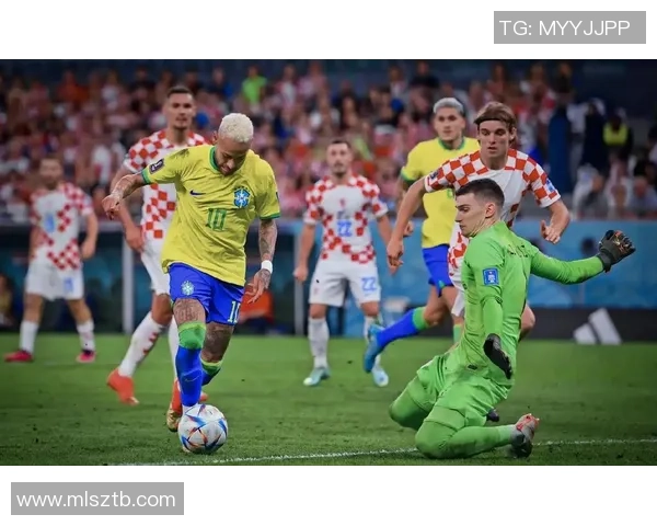 足球明星与电影明星神似对比谁更具魅力引发热议